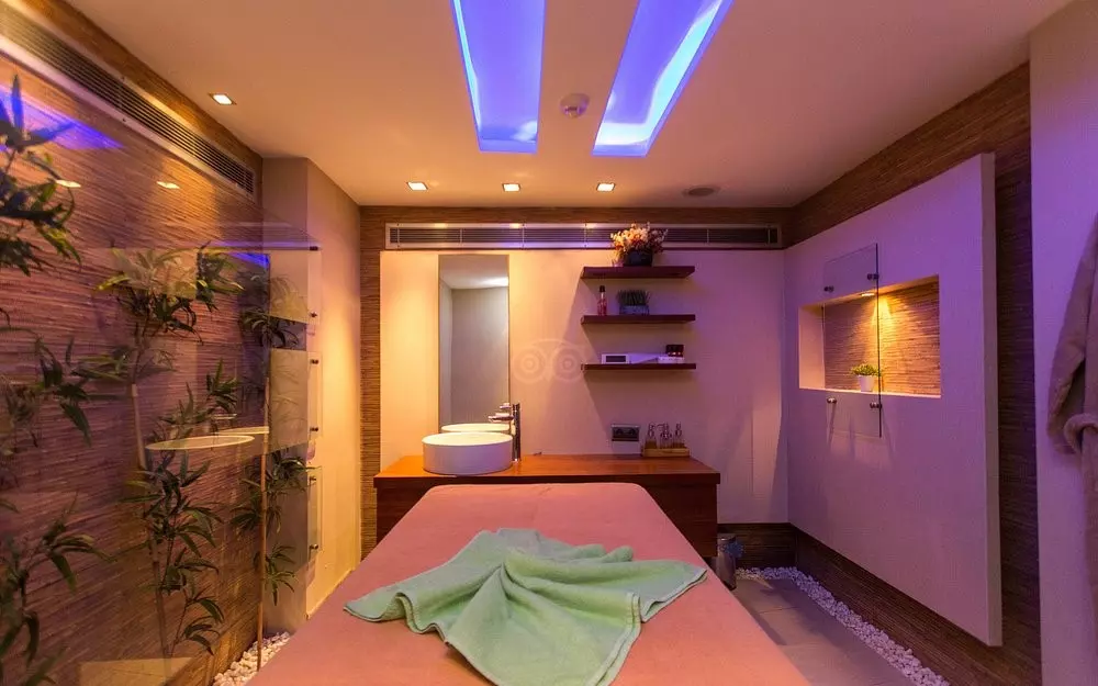 اتاق ماساژ هتل الگانس اینترنشنال مارماریس